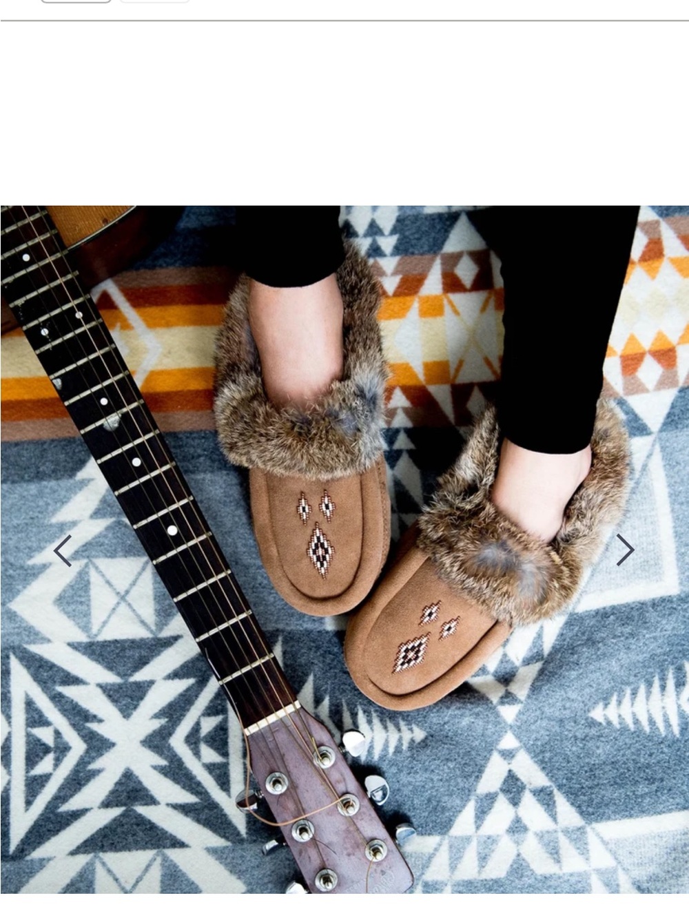 Manitobah Mukluks Fur Trim Women's Moccasin Slippers (L10/M8)